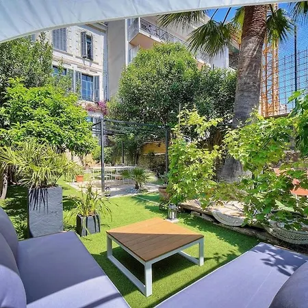 Juliette - 500m From The Cannes